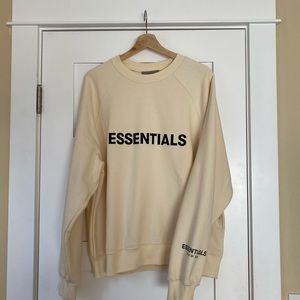 FEAR OF GOD Essentials Crewneck Sweatshirt